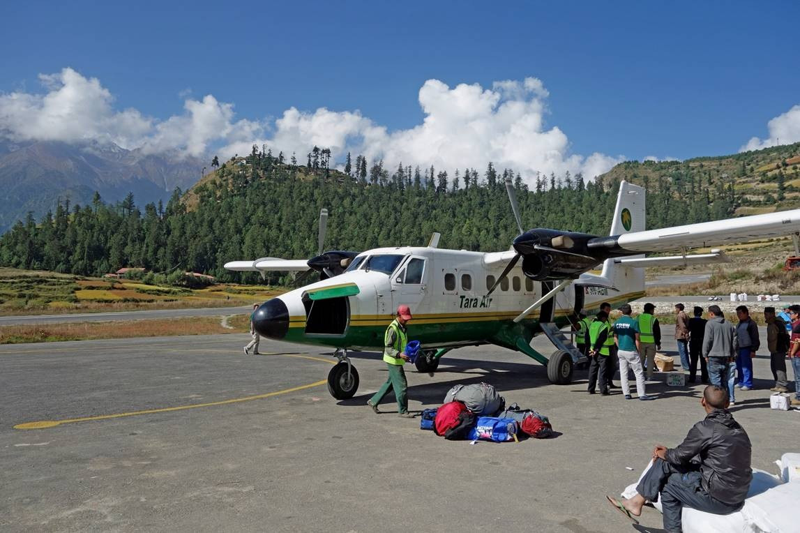 हुम्लामा  हावाहुरीले हवाई सेवा अवरुद्ध