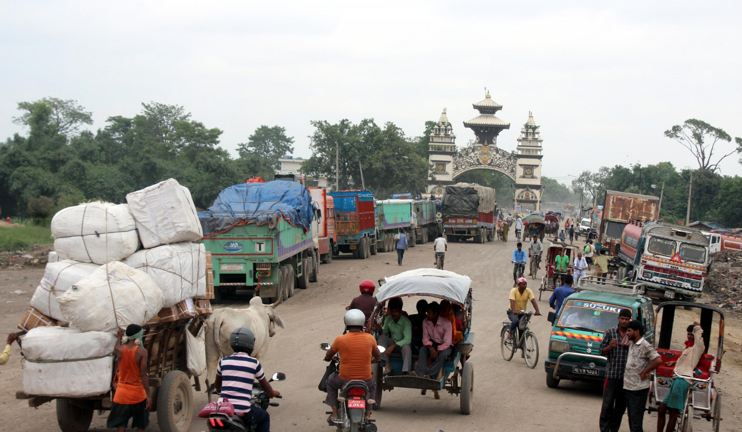  भारतीय सवारी साधनले नेपाल प्रवेश पाएसँगै व्यापारी खुसी