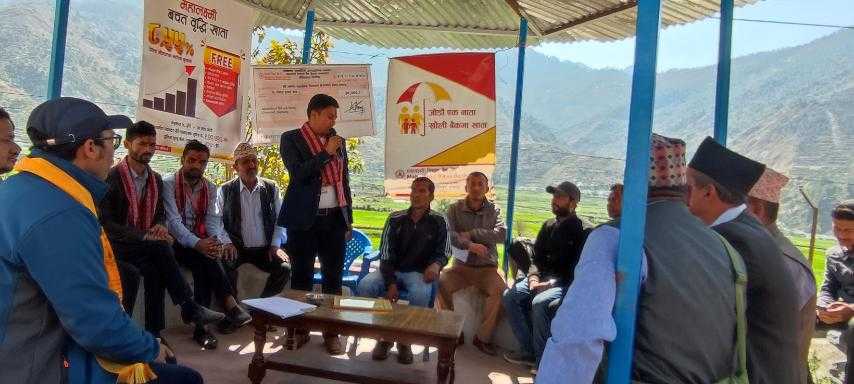 महालक्ष्मी विकास बैंकद्वारा जालपा विद्यालयलाई प्रतीक्षालय हस्तान्तरण