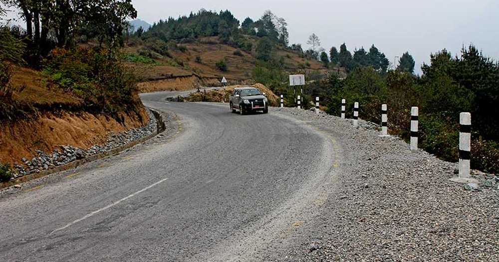 डेढ दशकमा ६४ प्रतिशत सम्पन्न भयो मध्यपहाडी राजमार्ग