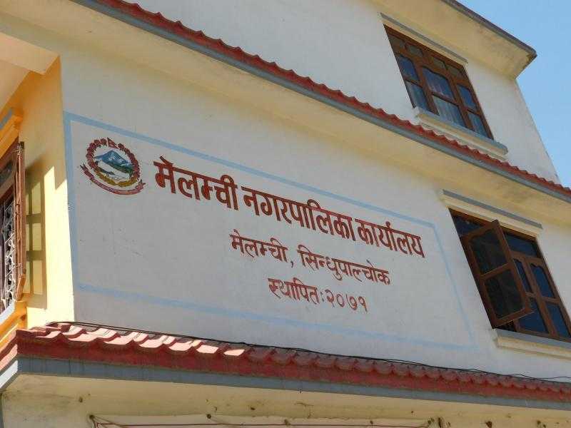 मेलम्ची नगरपालिकाद्वारा भित्री सडक निर्माणलाई प्राथमिकता