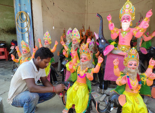 विश्वकर्माको मूर्ति बनाउन भ्याइनभ्याइ