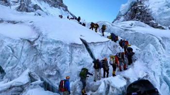 शरद ऋतुमा हिमाल आरोहणः १२ आरोही समूहका १२० जनाले लिए अनुमति, रोजाइमा मनास्लु