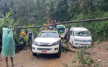 टिकट खुल्यो खुलेन बाटो, दसैंमा यात्रा गर्न नपाए भाडा फिर्ता