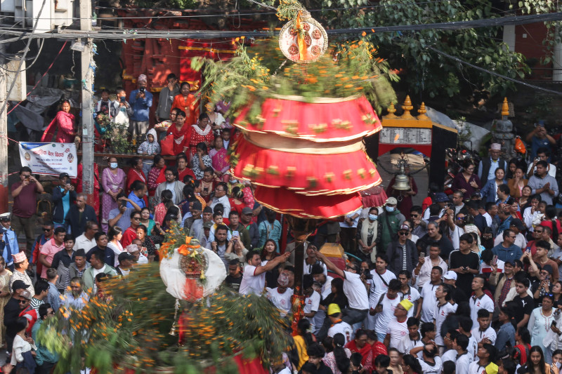 कहीँ नभएको जात्रा हाँडीगाउँमा (तस्बिरसहित)