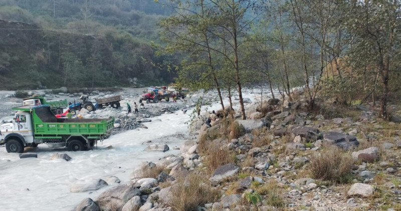 सेती नदीको दोहन रोक्न संरक्षण अभियान सुरु