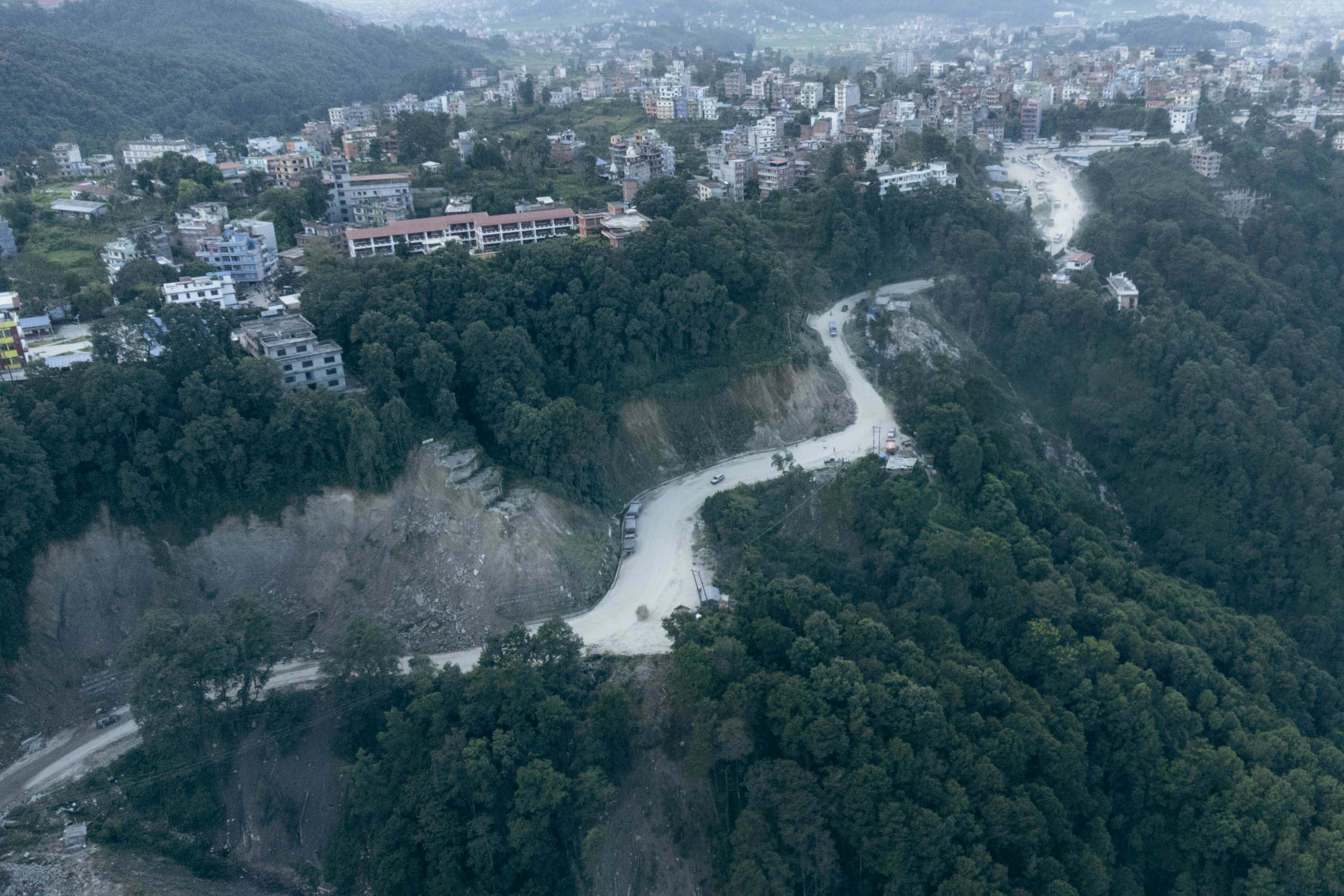 Dhulikhel_Khawa-road_Nepal-Photo-Library_NPL22-1726289974.jpg