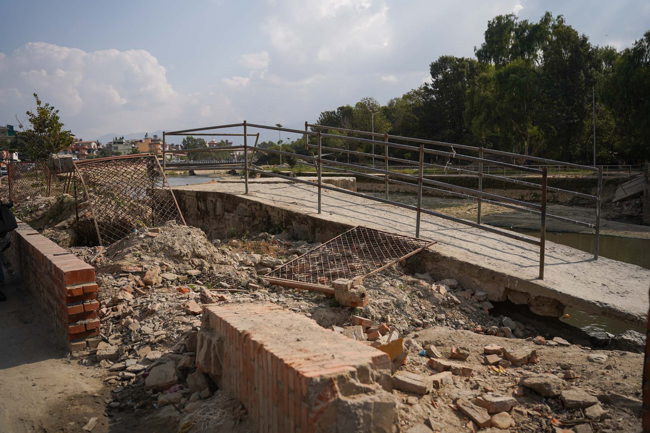 Flood-effect_Nepal-Photo-library_saturday16-1732337950.jpg