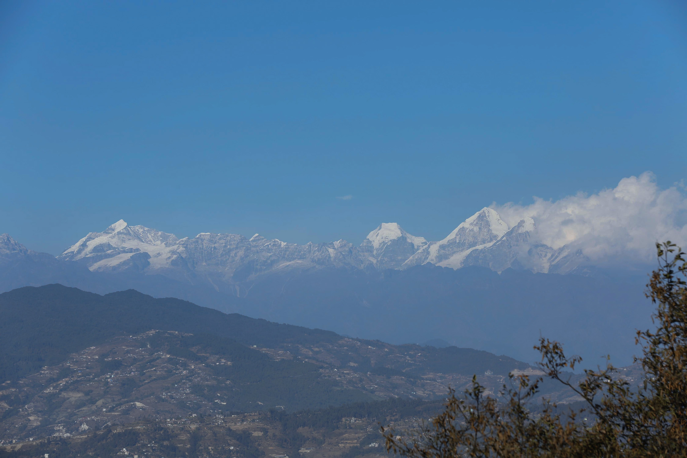 Mountain-seen-from-ktm-valley_Nepal-photo-library9-1737708039.jpg