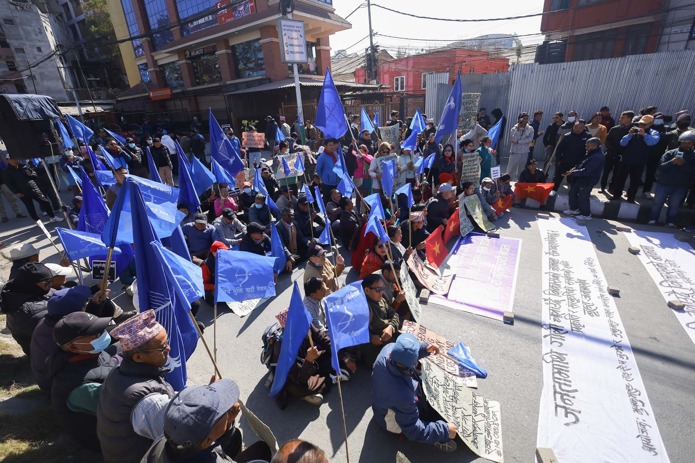 Mukkumlung-Protest_Nepal-photo-library14-1738575274.jpg