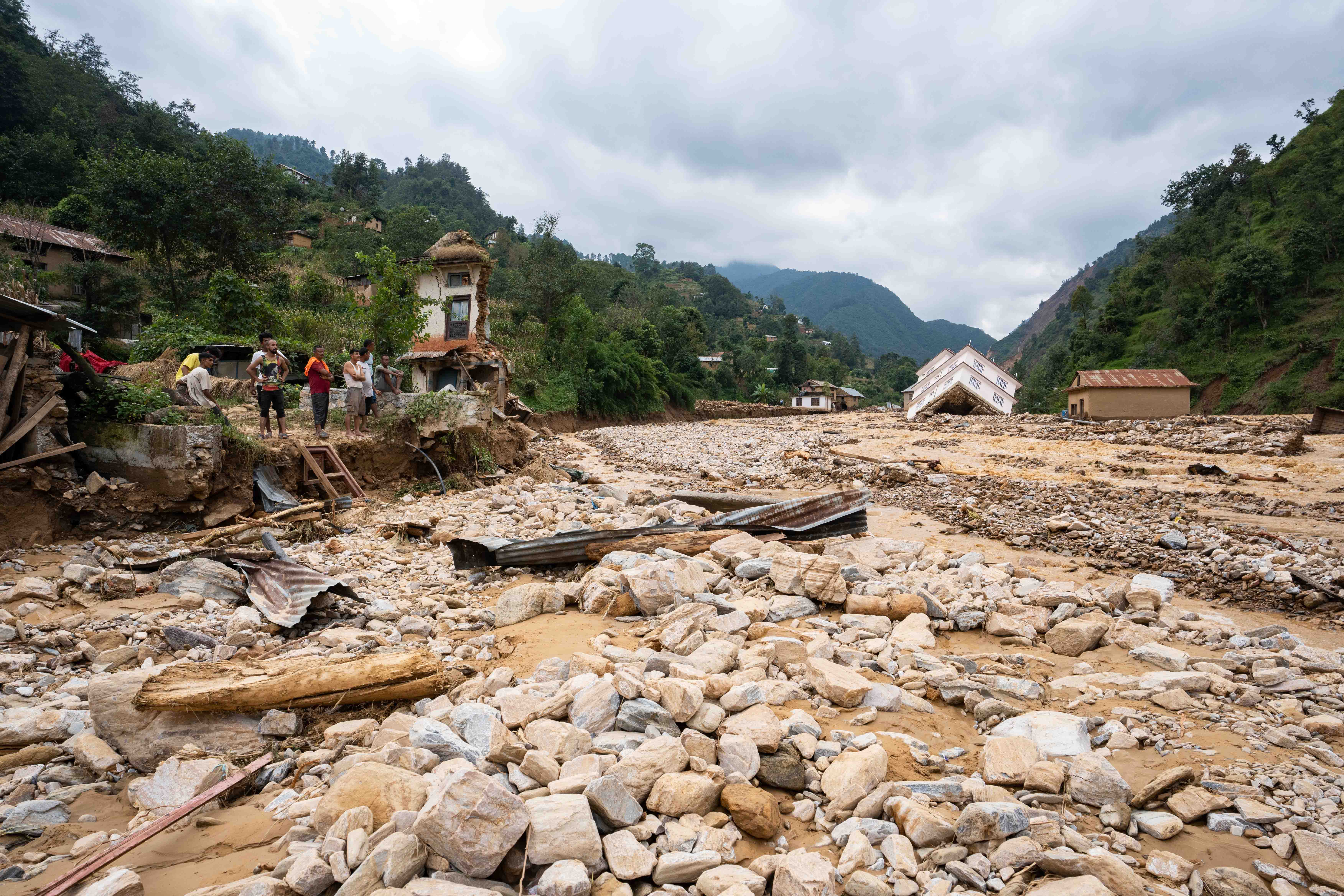 ROSHI_FLOOD_NEPAL-PHOTO-LIBRARY13-1727851510.jpg