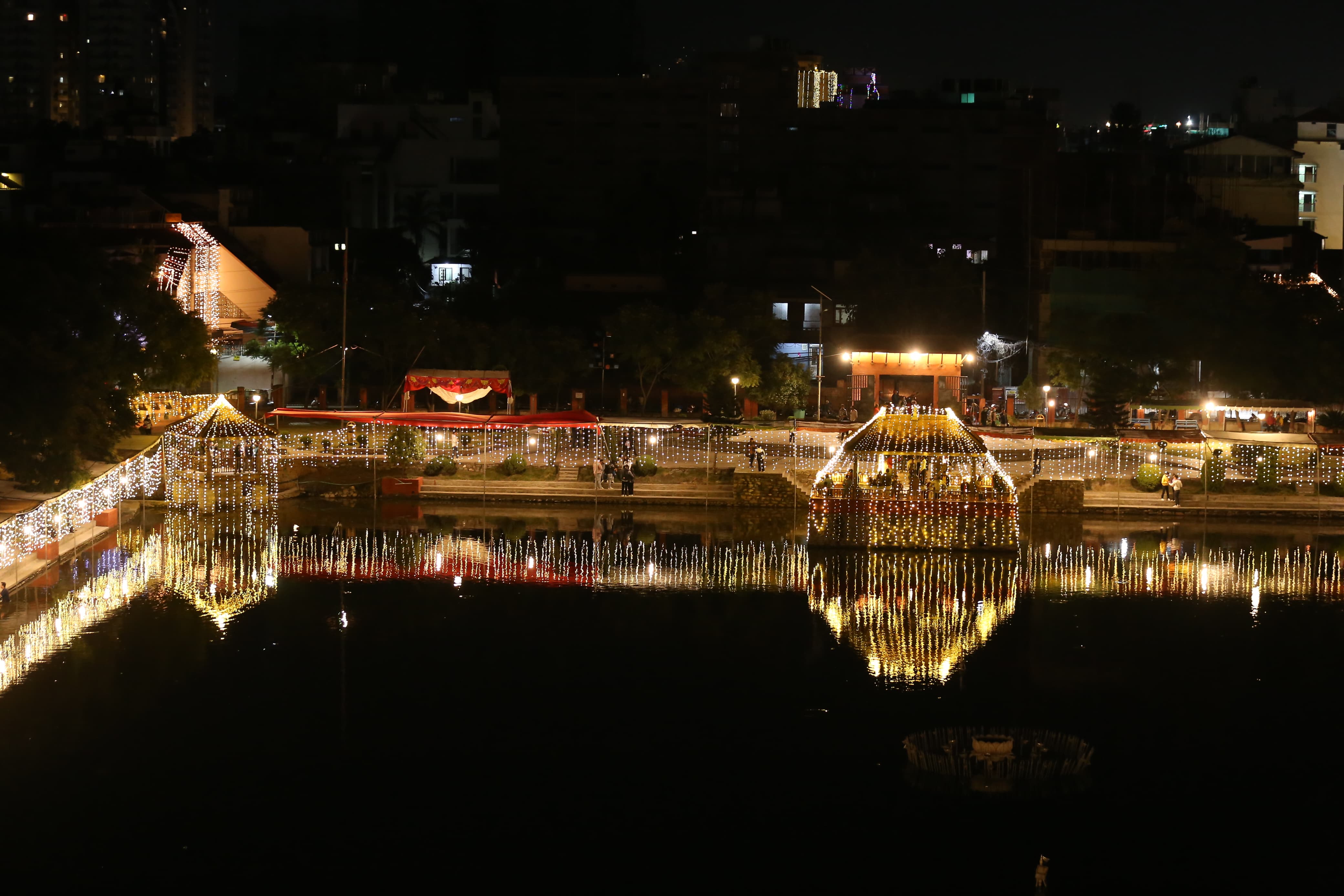 chhathpuja-(7)-1730873290.jpg