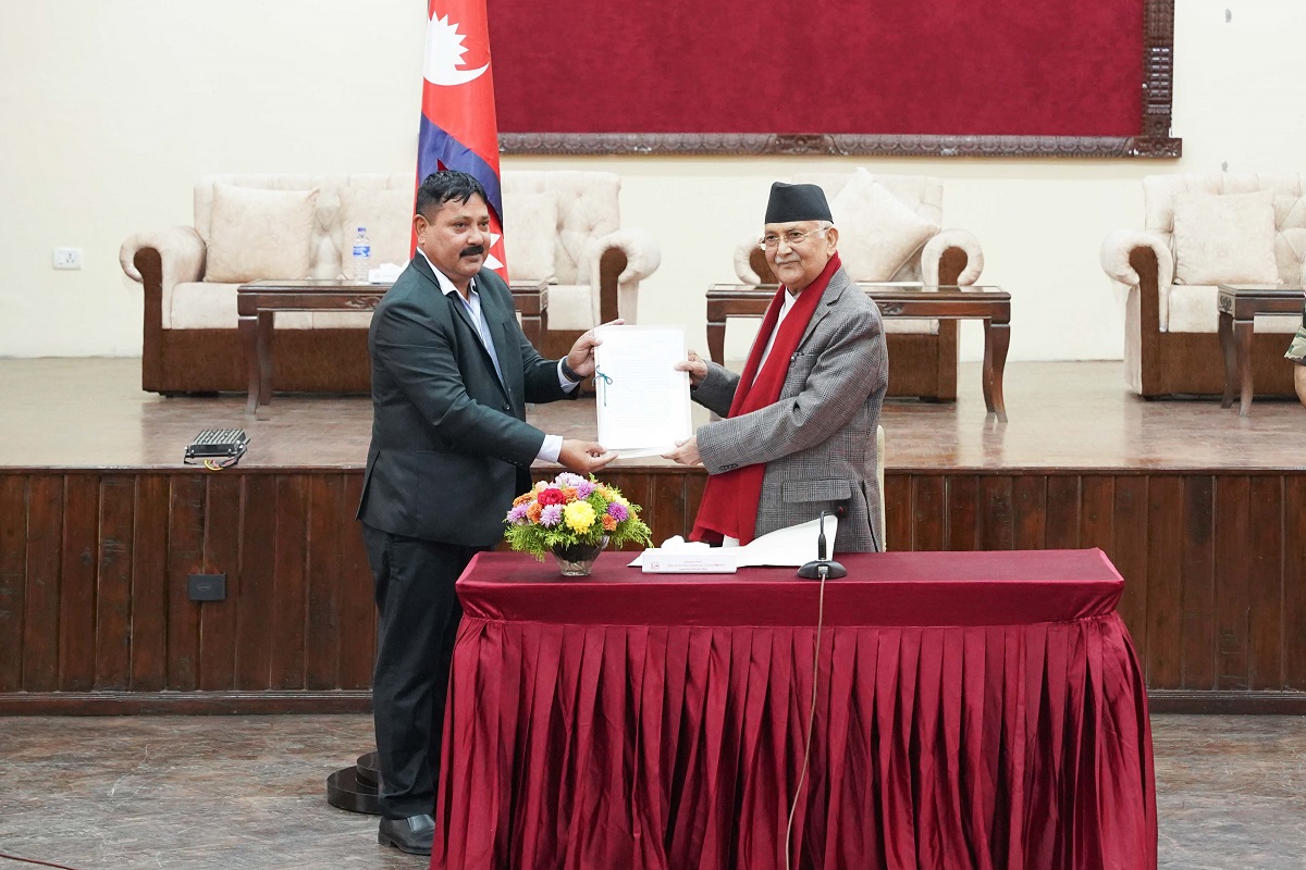 pm-oli-(1)-1731573226.jpg